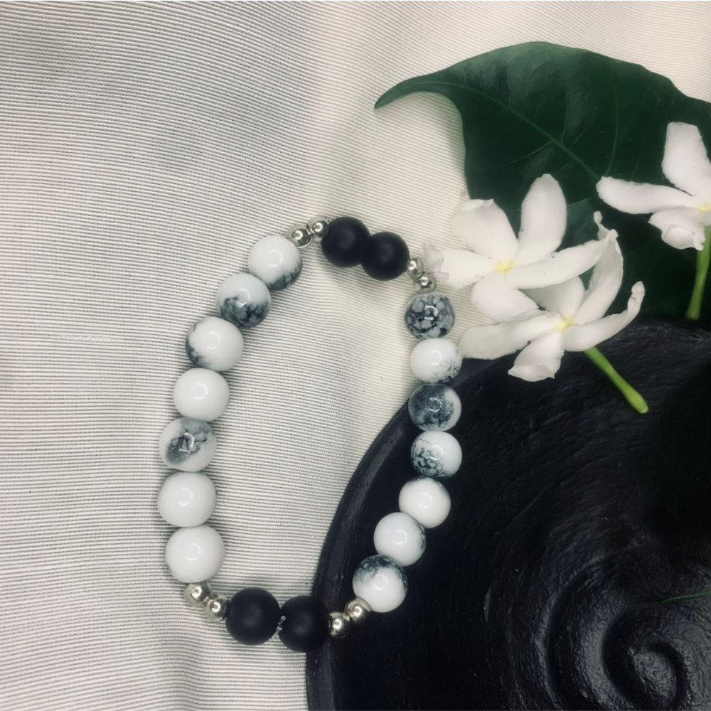 Howlite and Black Onyx Bracelet Stretch Bracelet with Silver Spacers