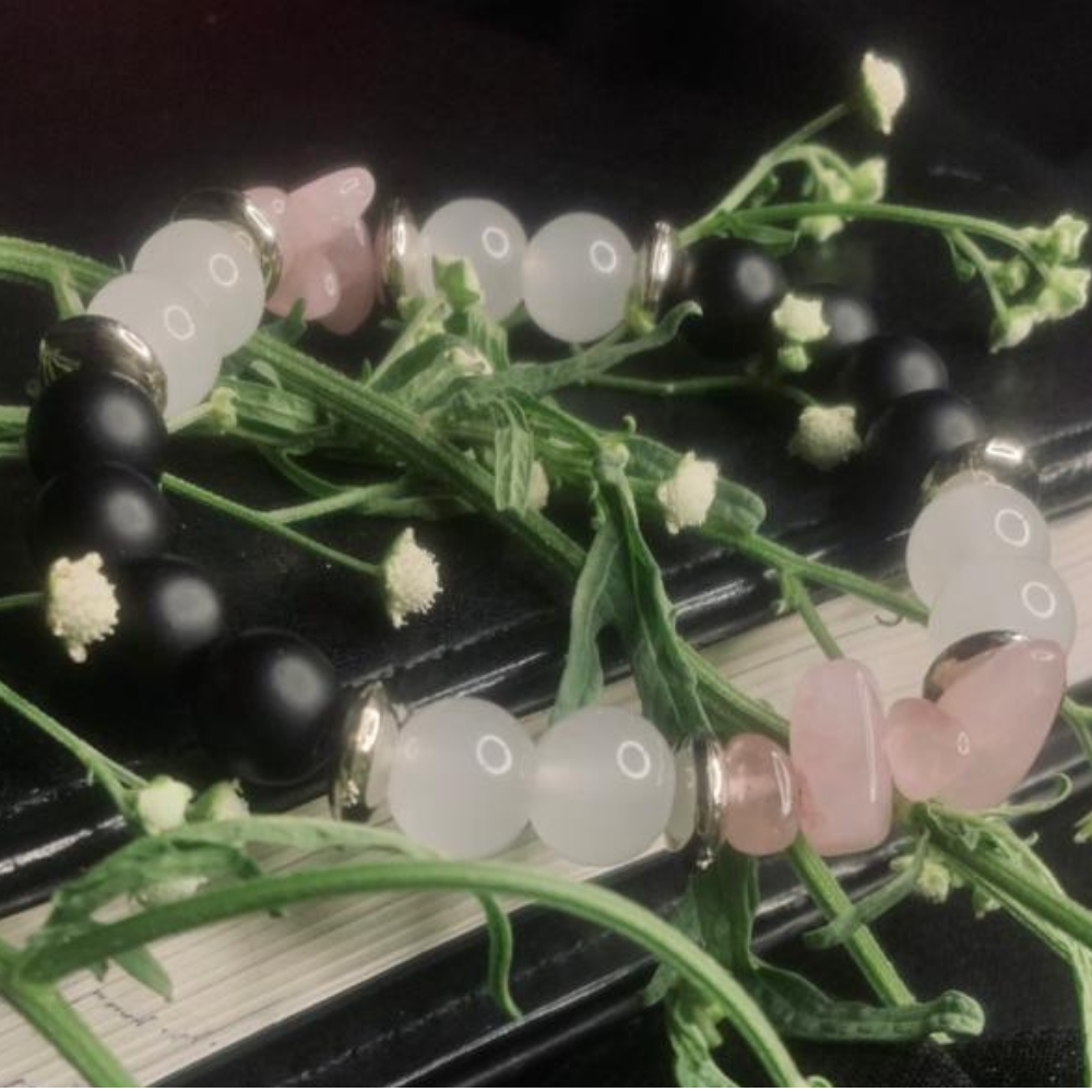 Natural Stone Beaded Bracelet – Black Onyx, White Jade